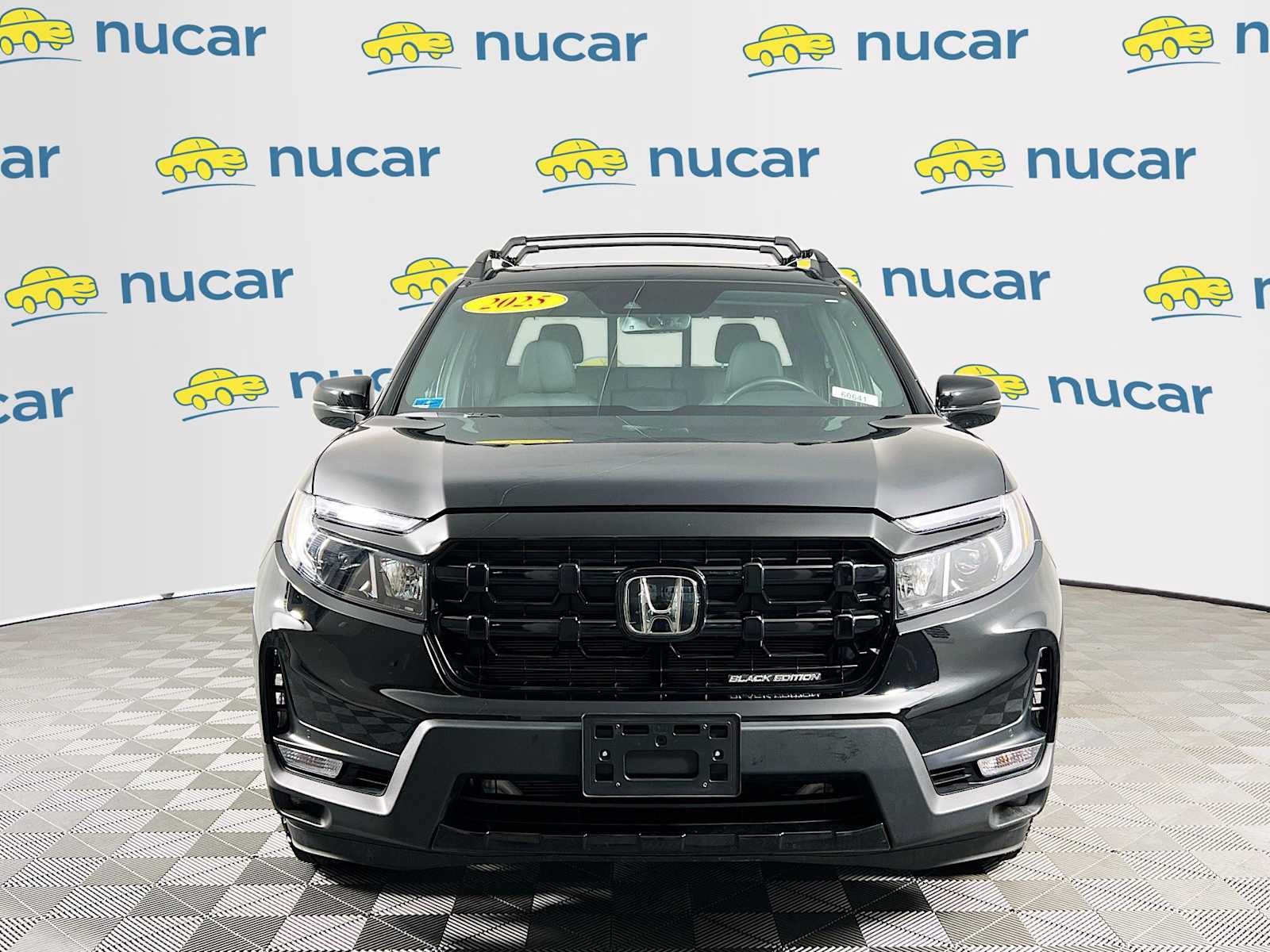 2025 Honda Ridgeline Black Edition - Photo 2