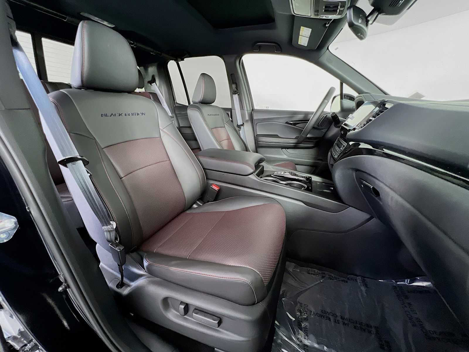 2025 Honda Ridgeline Black Edition - Photo 30