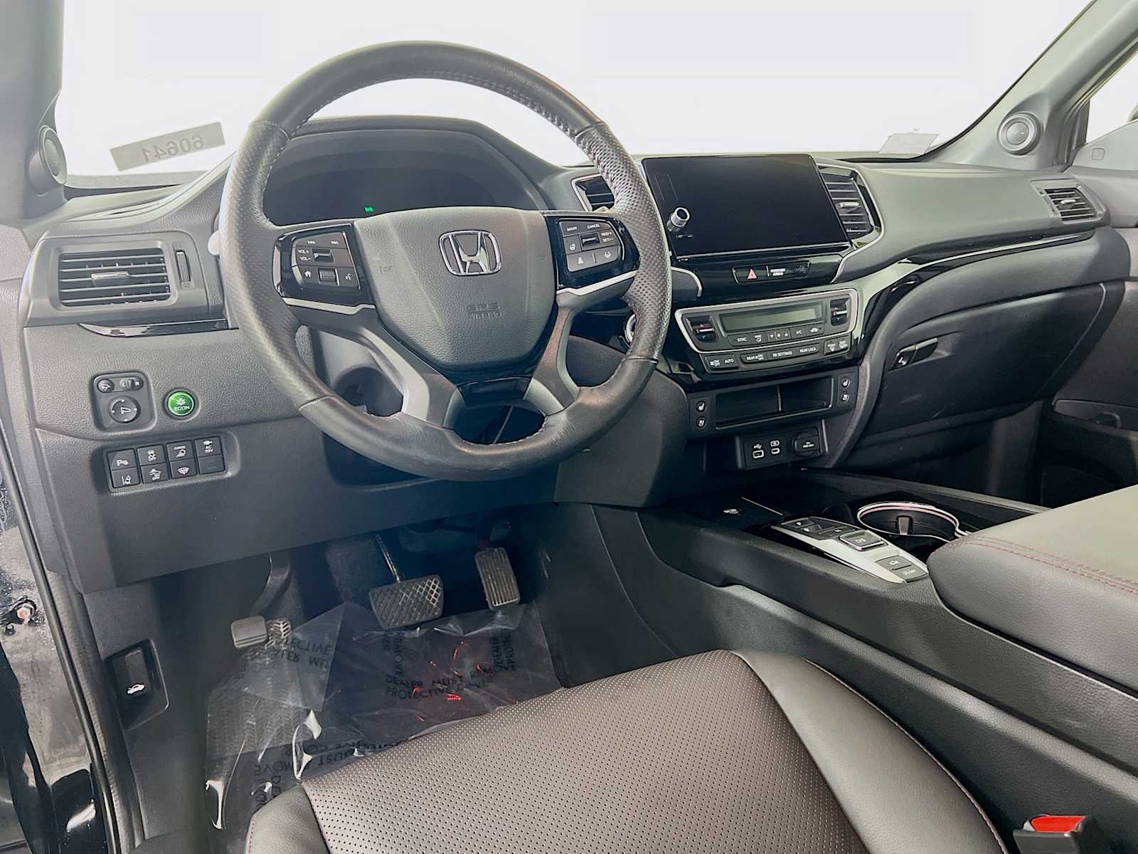 2025 Honda Ridgeline Black Edition - Photo 9