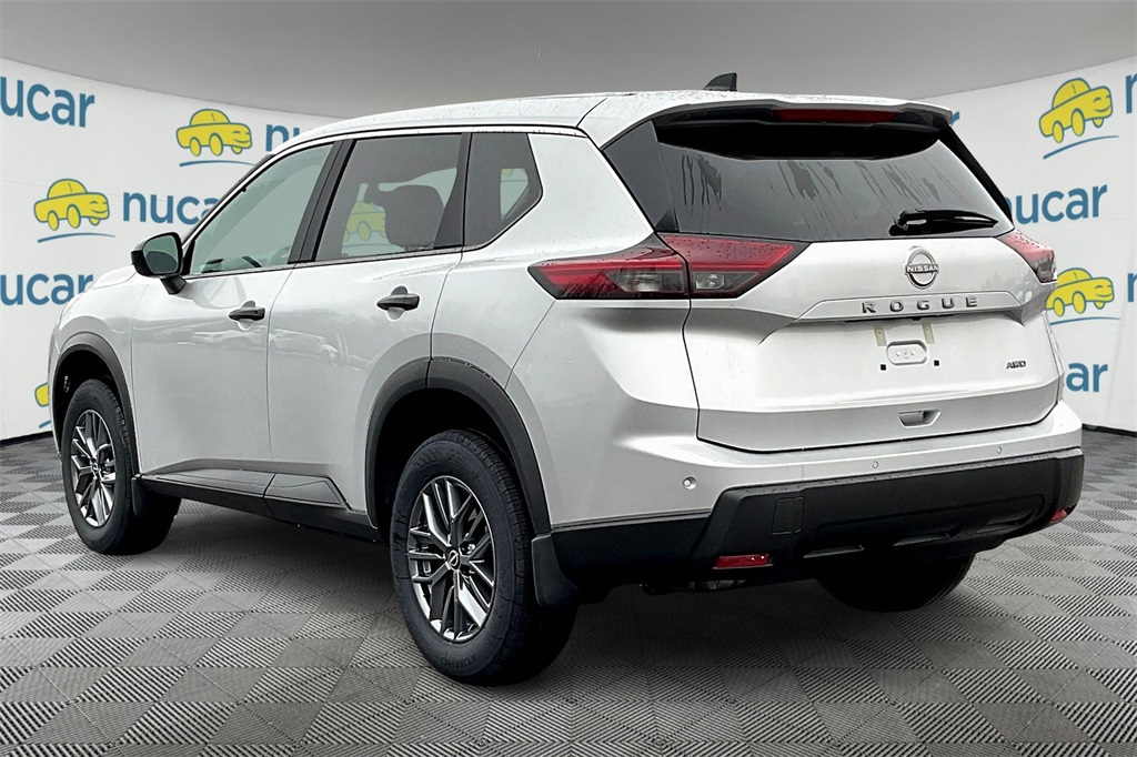 2025 Nissan Rogue S - Photo 5