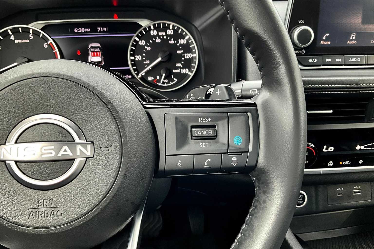 2023 Nissan Rogue SV - Photo 24