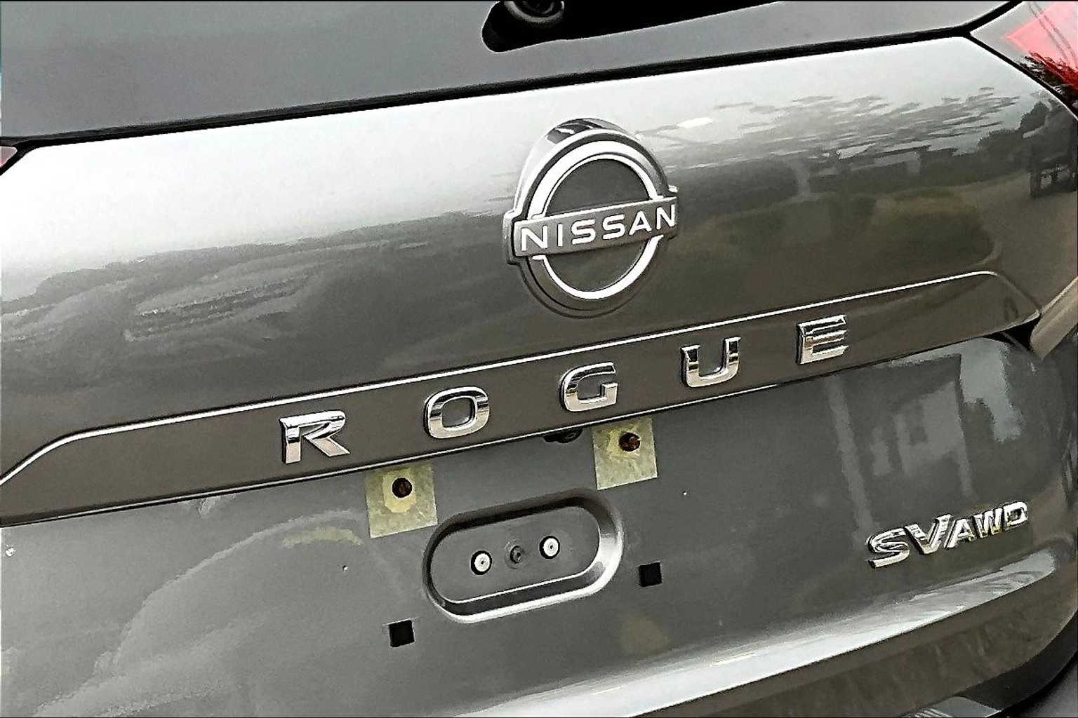 2023 Nissan Rogue SV - Photo 28