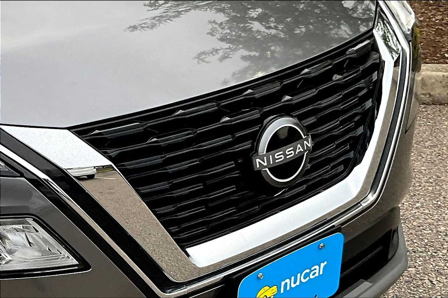 2023 Nissan Rogue SV - Photo 31