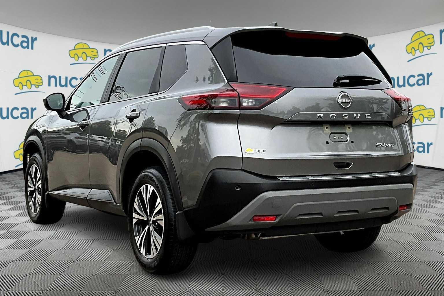 2023 Nissan Rogue SV - Photo 4