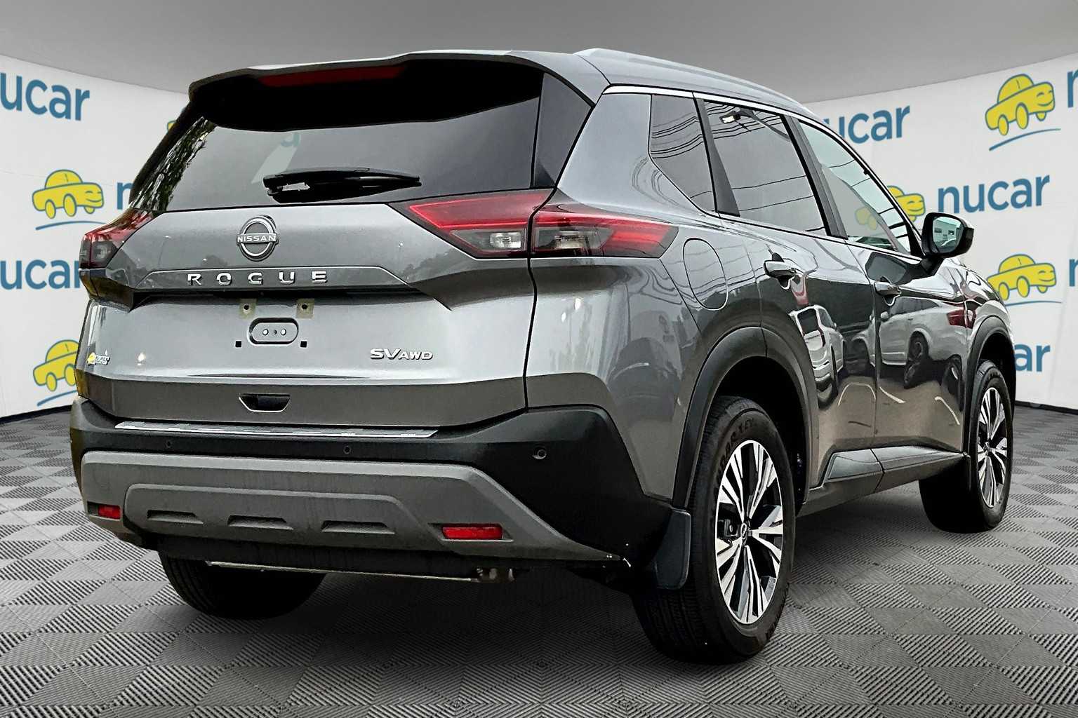 2023 Nissan Rogue SV - Photo 6