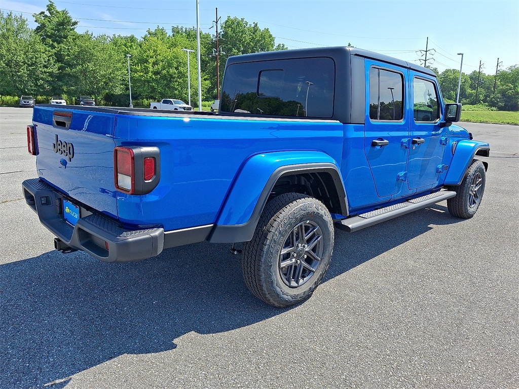 2025 Jeep Gladiator Sport - Photo 4