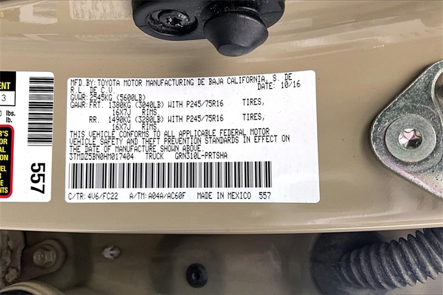 2017 Toyota Tacoma SR5 - Photo 34