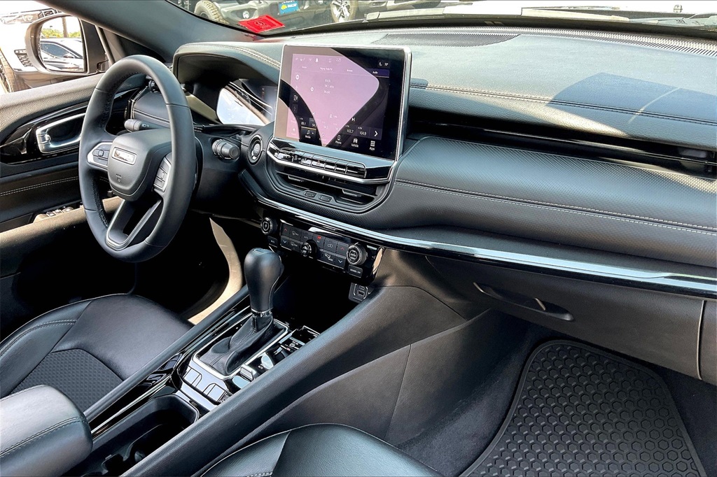 2023 Jeep Compass Altitude - Photo 13