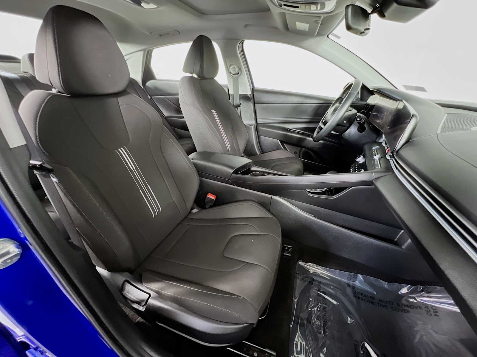 2024 Hyundai Elantra SEL - Photo 29