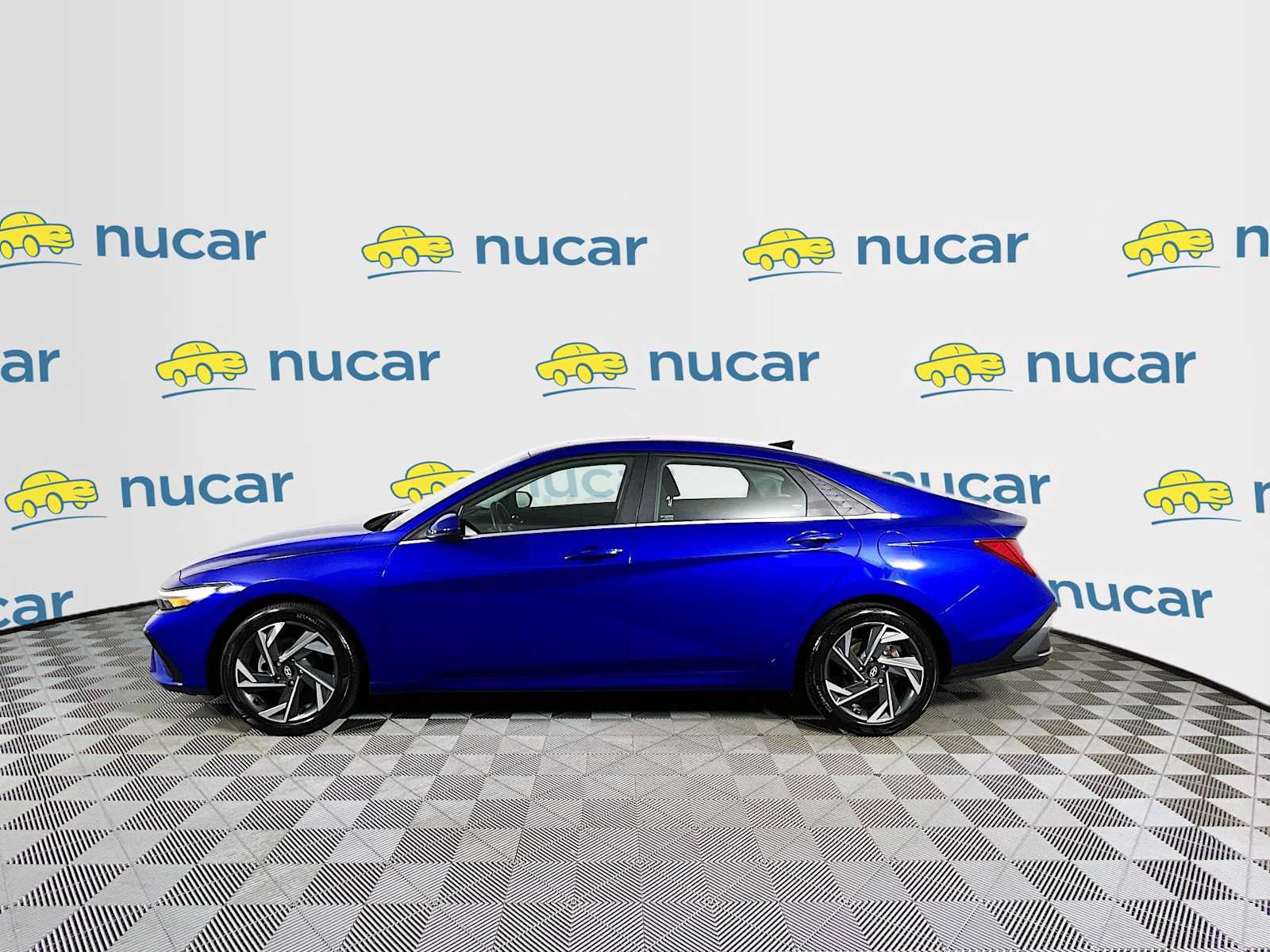 2024 Hyundai Elantra SEL - Photo 4