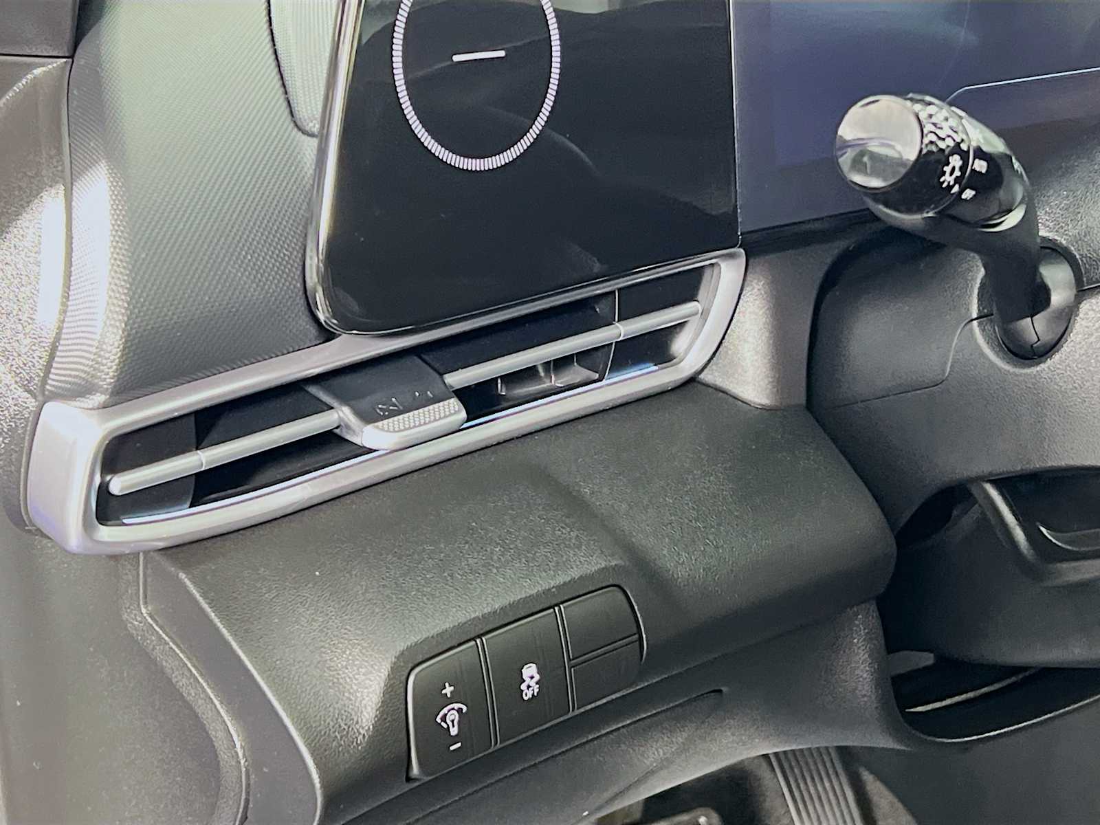 2024 Hyundai Elantra SEL - Photo 10