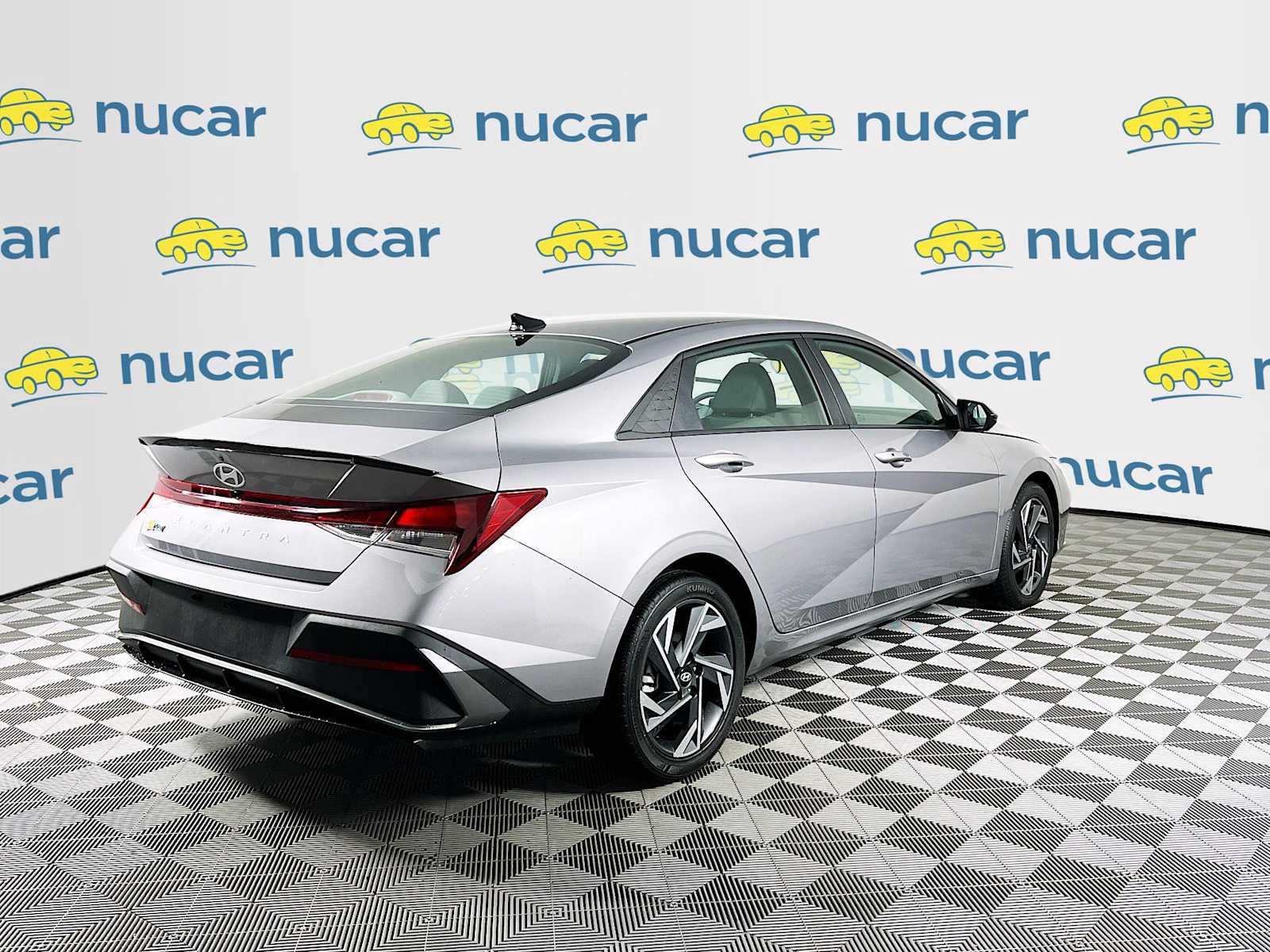 2025 Hyundai Elantra SEL Sport - Photo 7