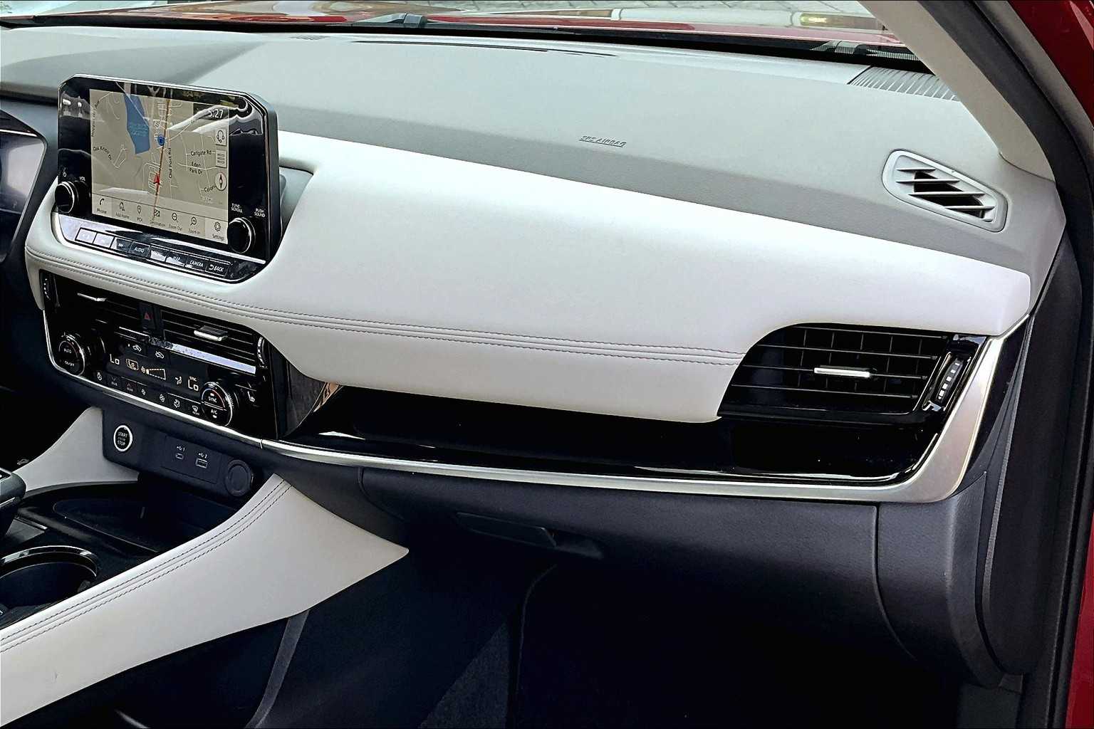 2022 Nissan Rogue SL - Photo 13