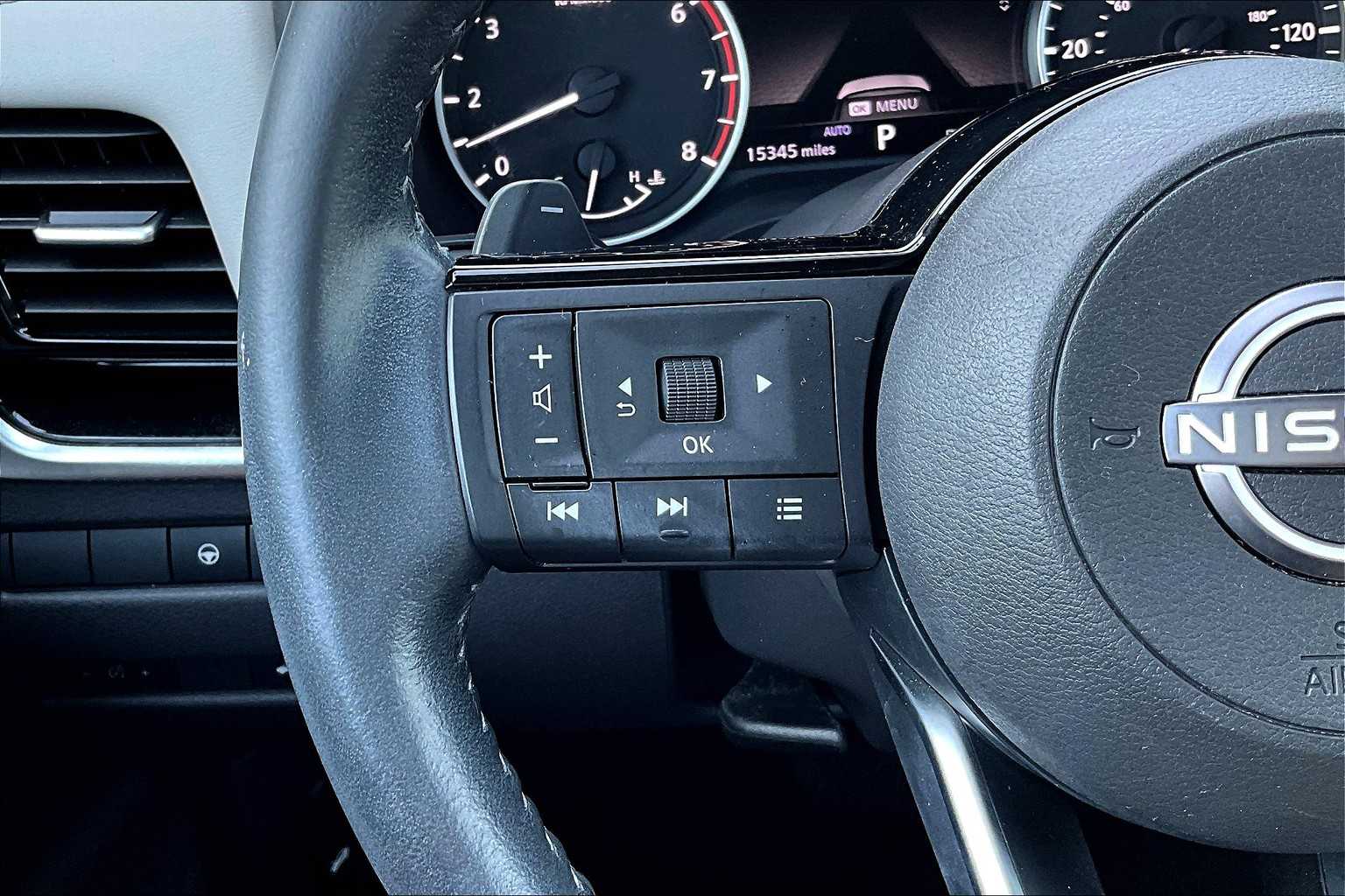 2022 Nissan Rogue SL - Photo 23