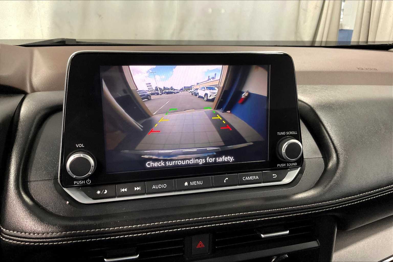 2023 Nissan Rogue SV - Photo 19
