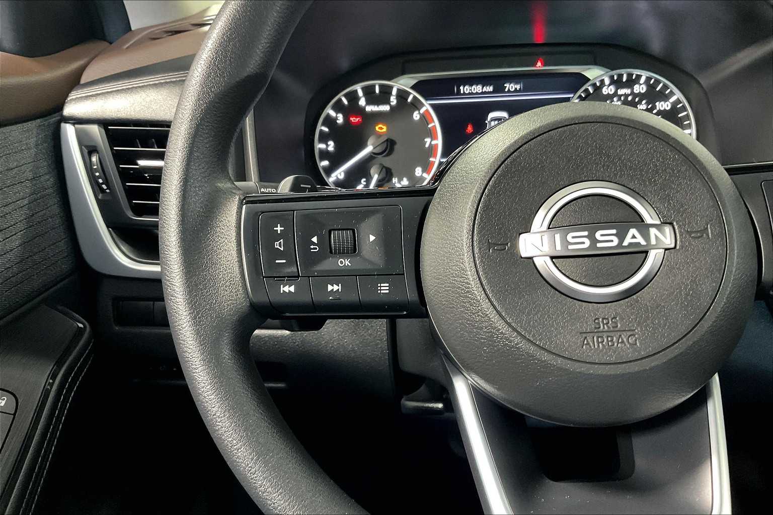 2023 Nissan Rogue SV - Photo 22