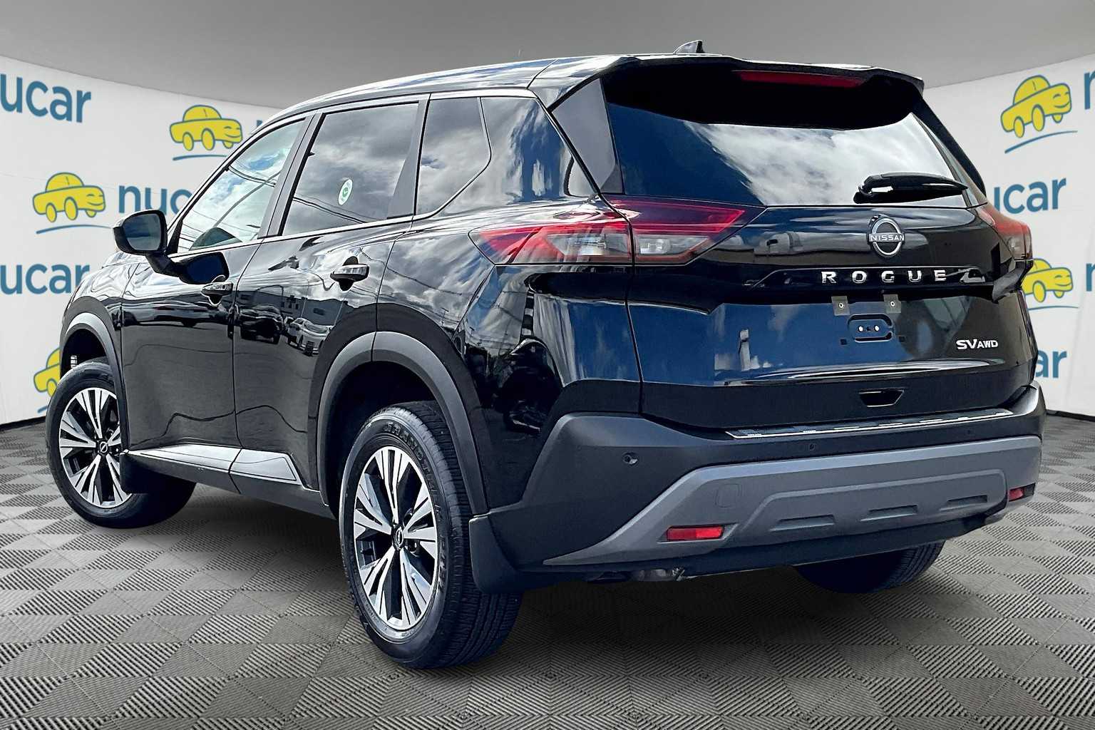 2023 Nissan Rogue SV - Photo 4