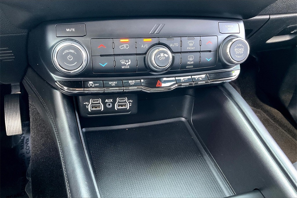 2022 Dodge Durango SXT - Photo 25