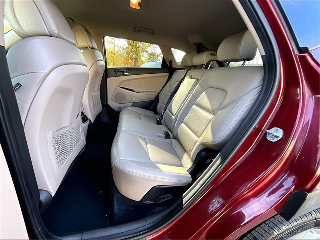 2017 Hyundai Tucson SE Plus - Photo 21