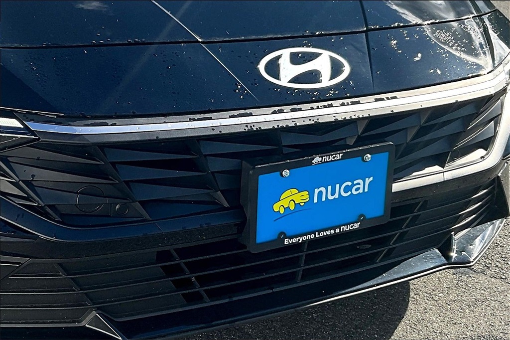 2024 Hyundai Elantra SE - Photo 27
