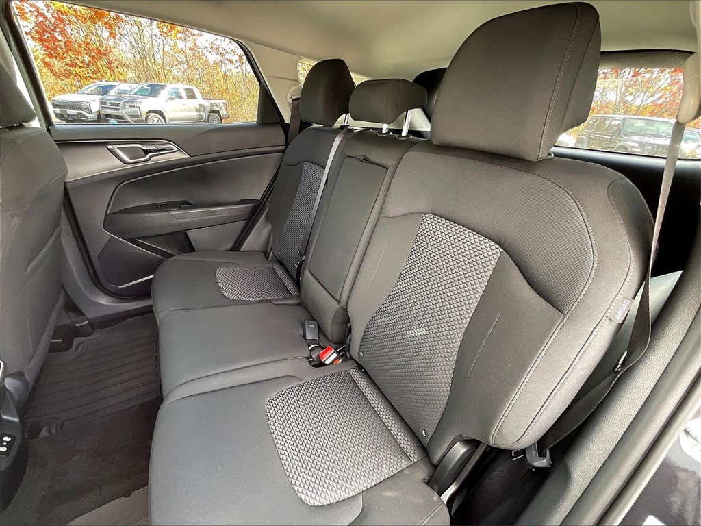 2026 Kia Sportage LX - Photo 15