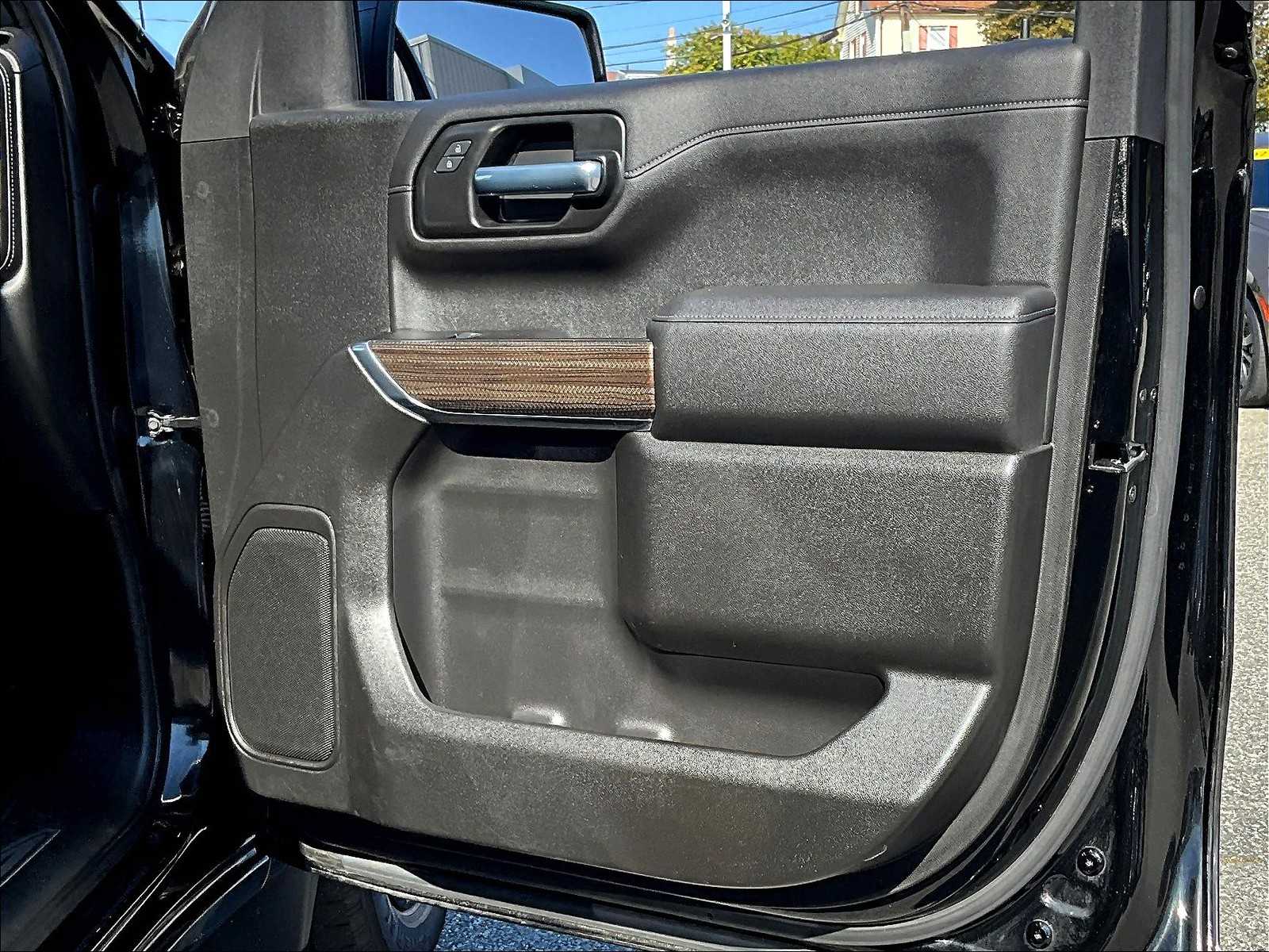 2021 Chevrolet Silverado 1500 RST - Photo 12