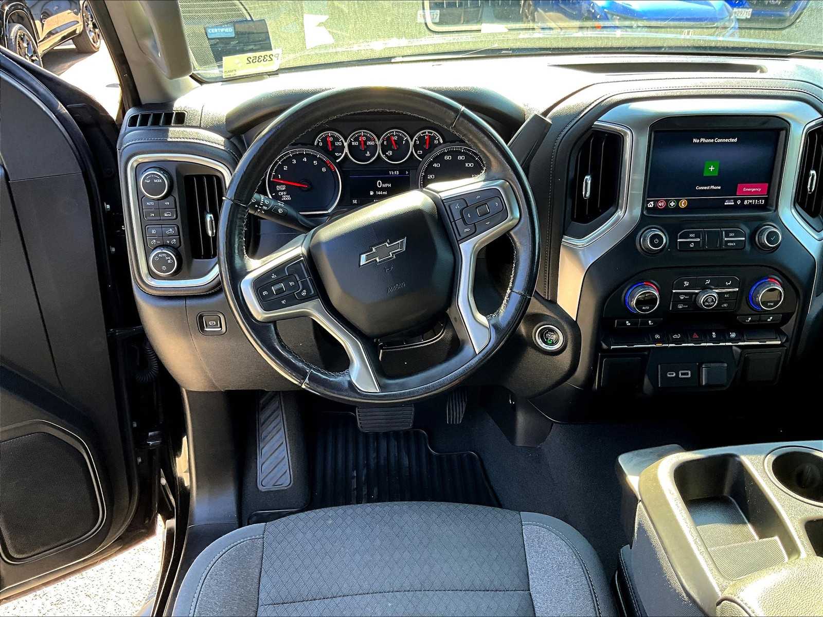 2021 Chevrolet Silverado 1500 RST - Photo 17