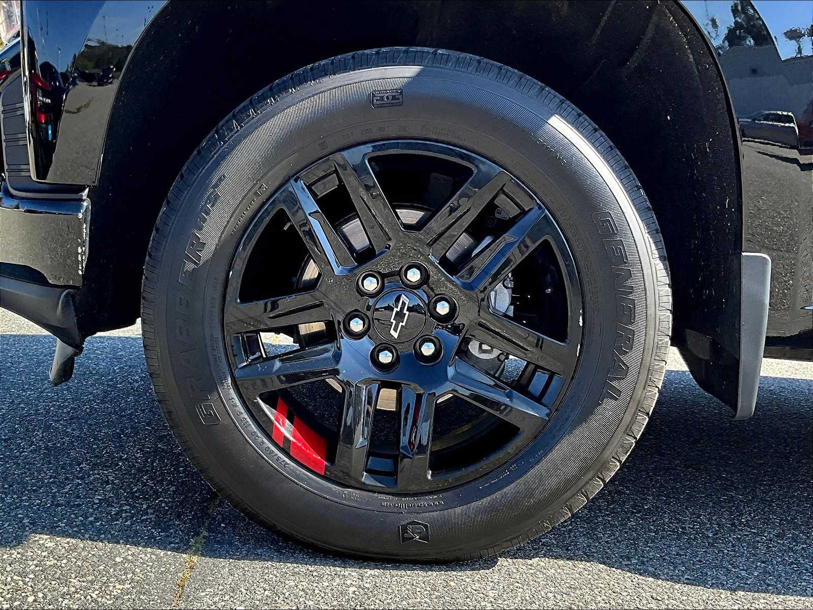 2021 Chevrolet Silverado 1500 RST - Photo 7