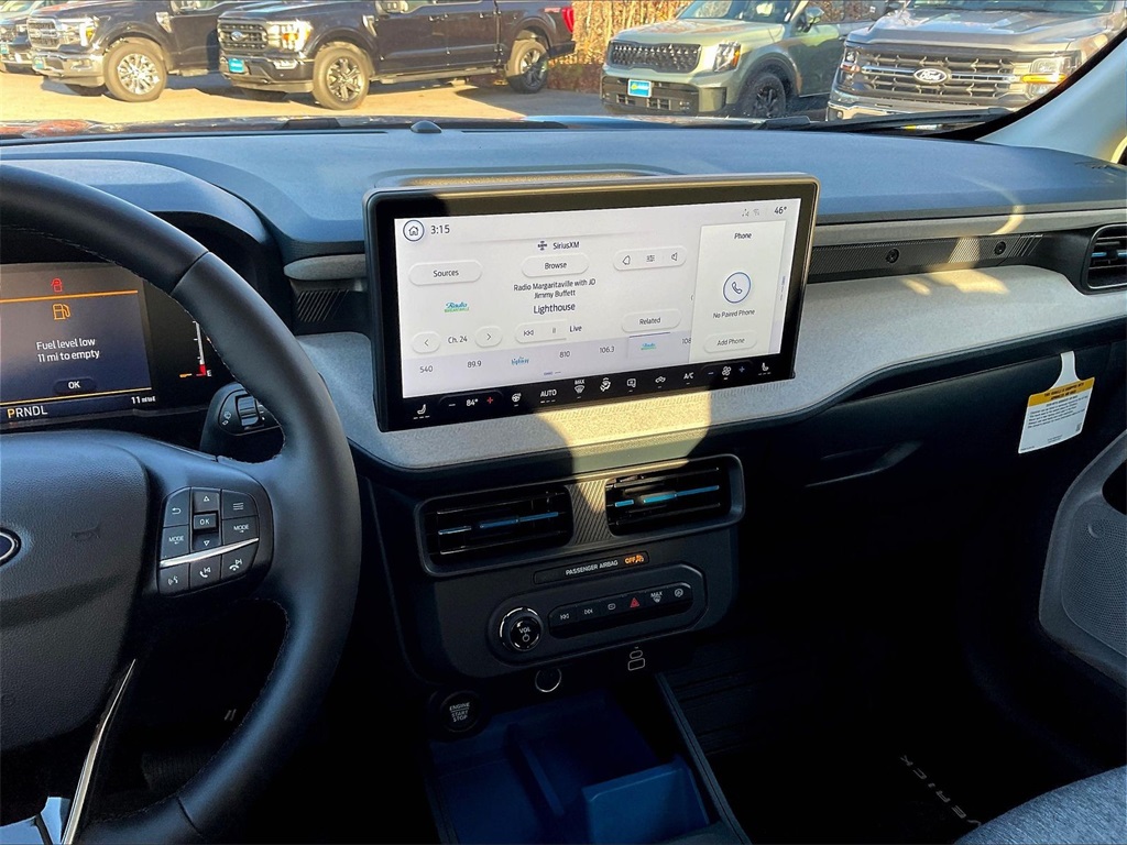 2025 Ford Maverick XLT - Photo 13