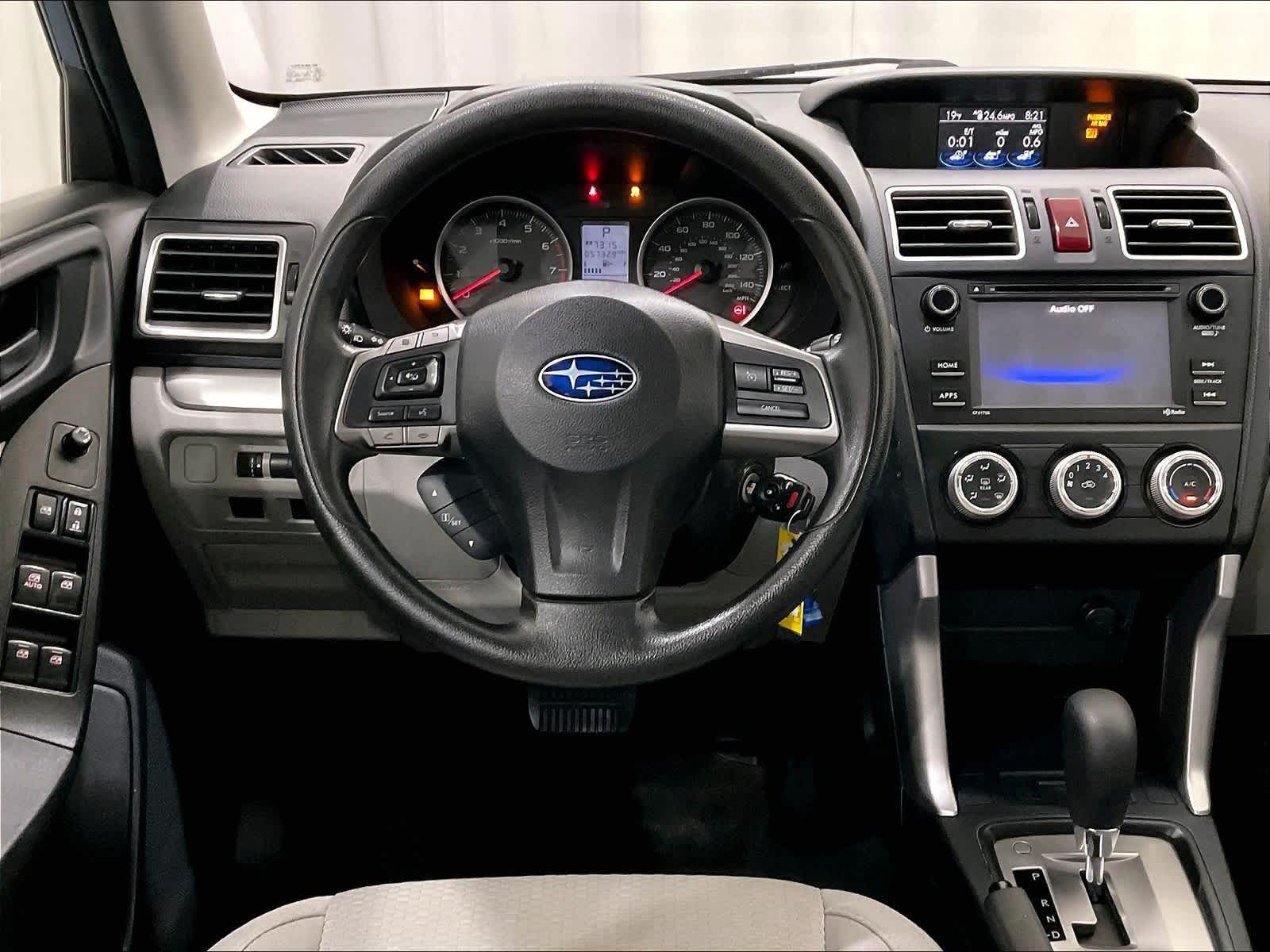 2016 Subaru Forester 2.5i - Photo 17