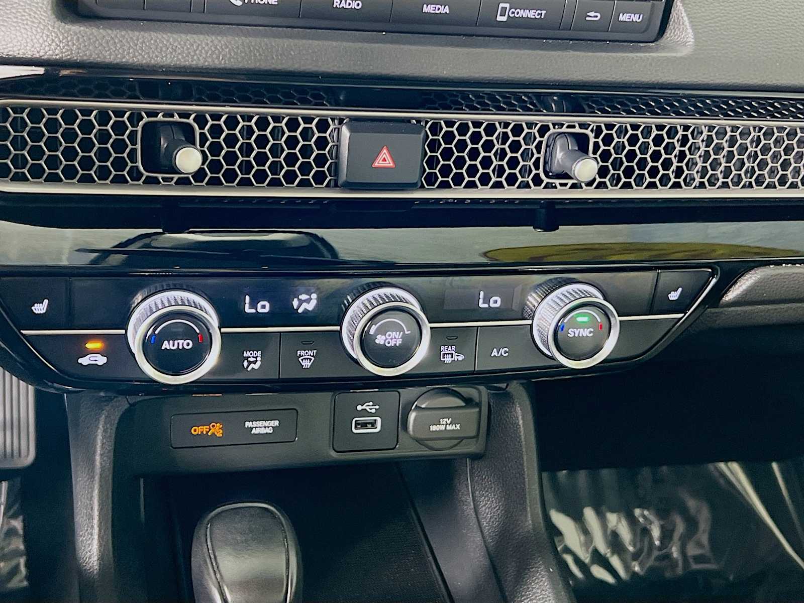 2022 Honda Civic Hatchback EX-L - Photo 15
