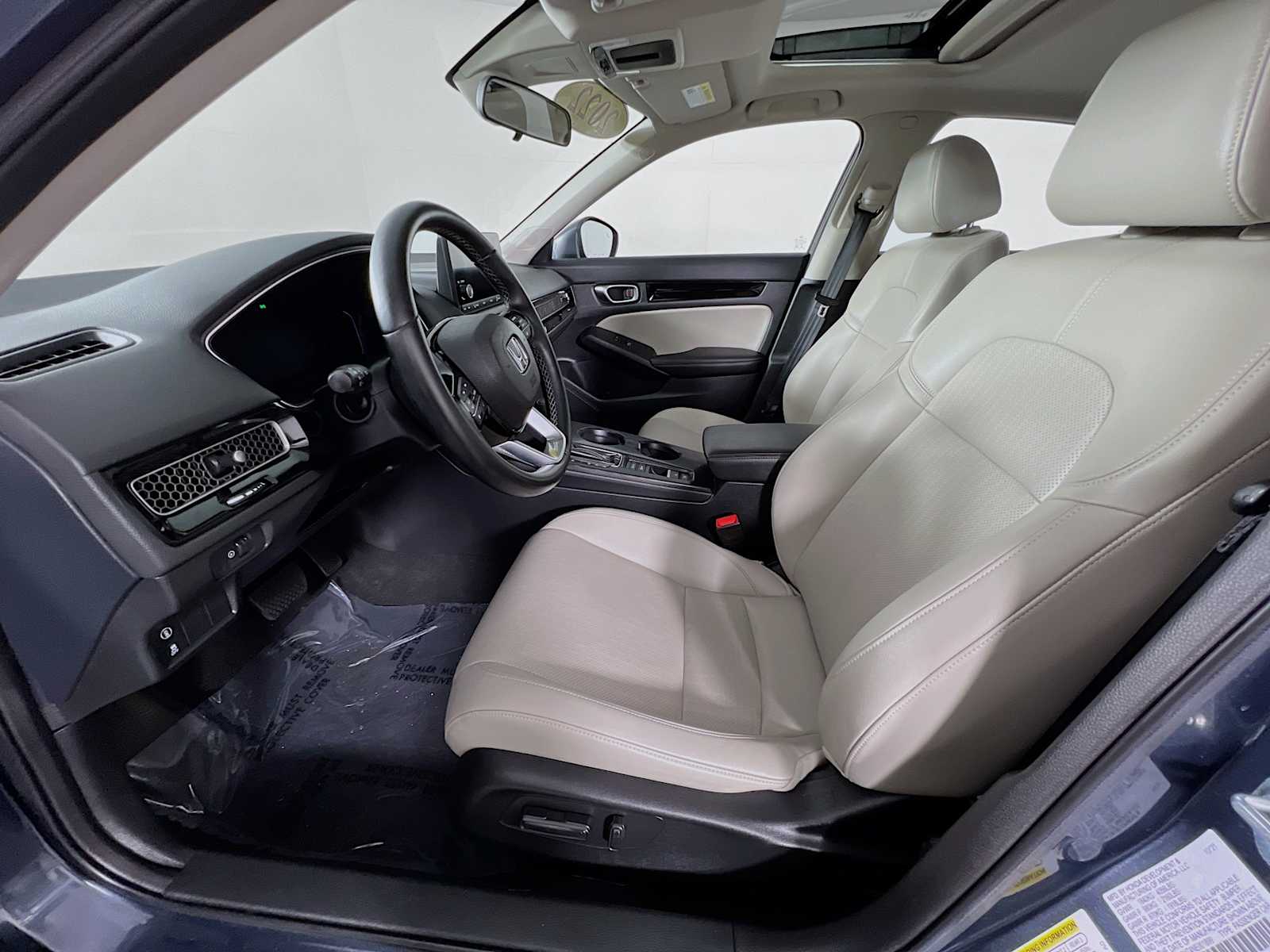2022 Honda Civic Hatchback EX-L - Photo 20