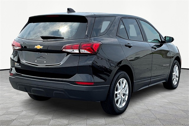 2024 Chevrolet Equinox LS - Photo 6