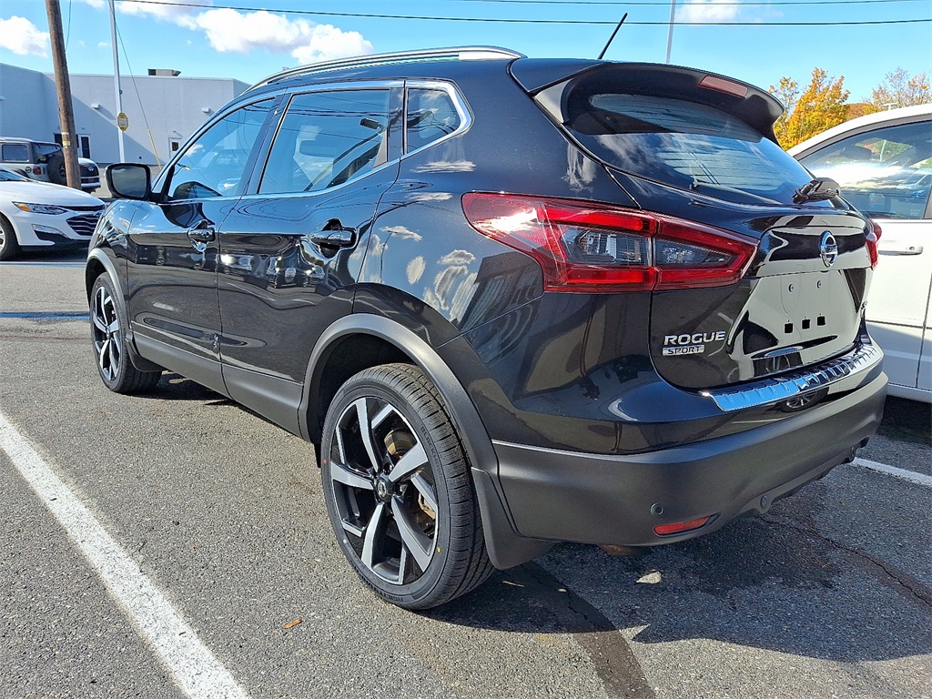 2022 Nissan Rogue Sport SL - Photo 5
