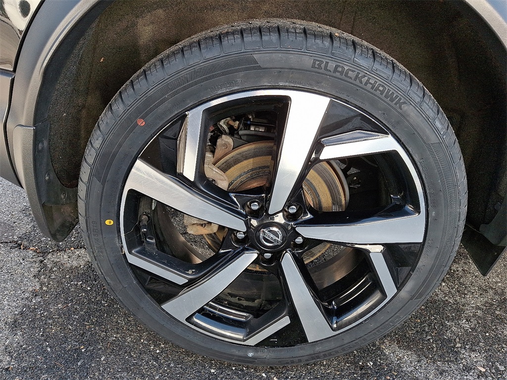 2022 Nissan Rogue Sport SL - Photo 8