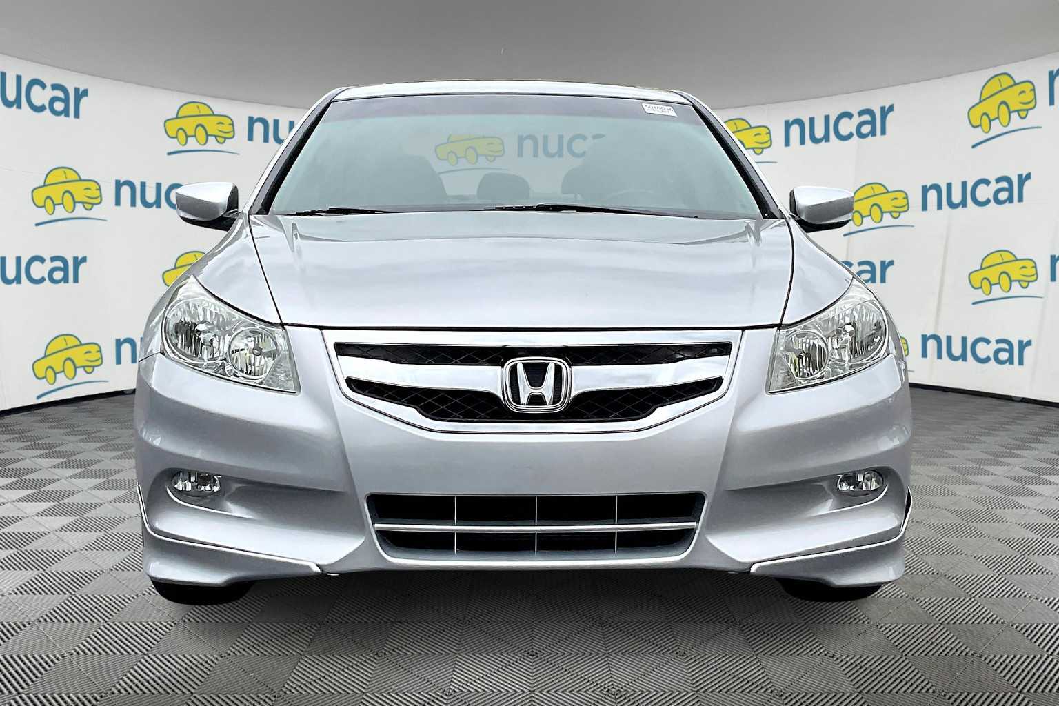 2011 Honda Accord EX-L - Photo 2