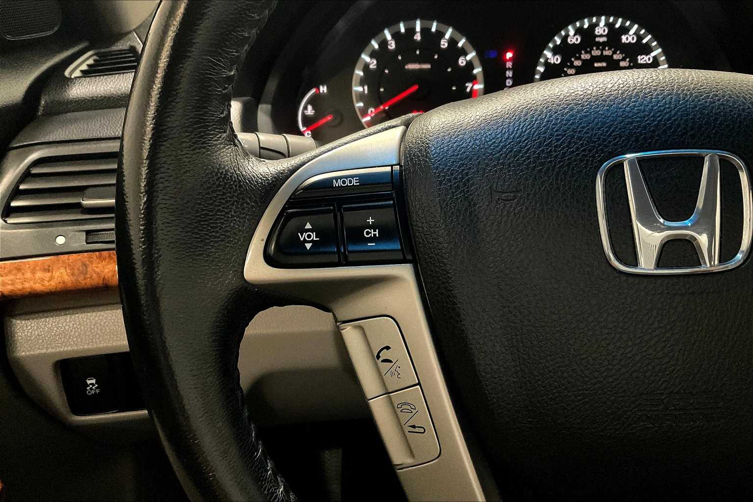 2011 Honda Accord EX-L - Photo 22
