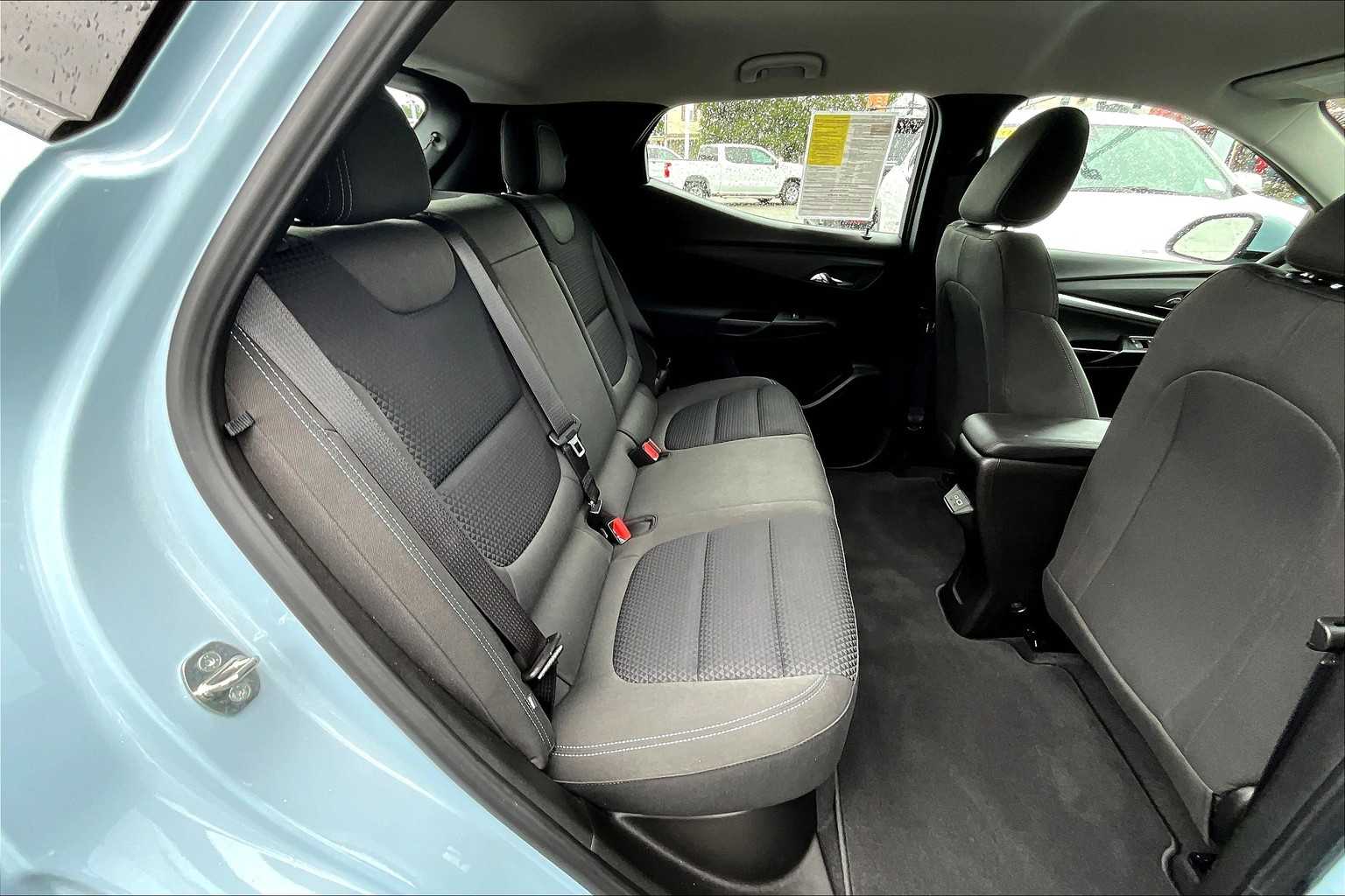 2022 Chevrolet Bolt EUV LT - Photo 16