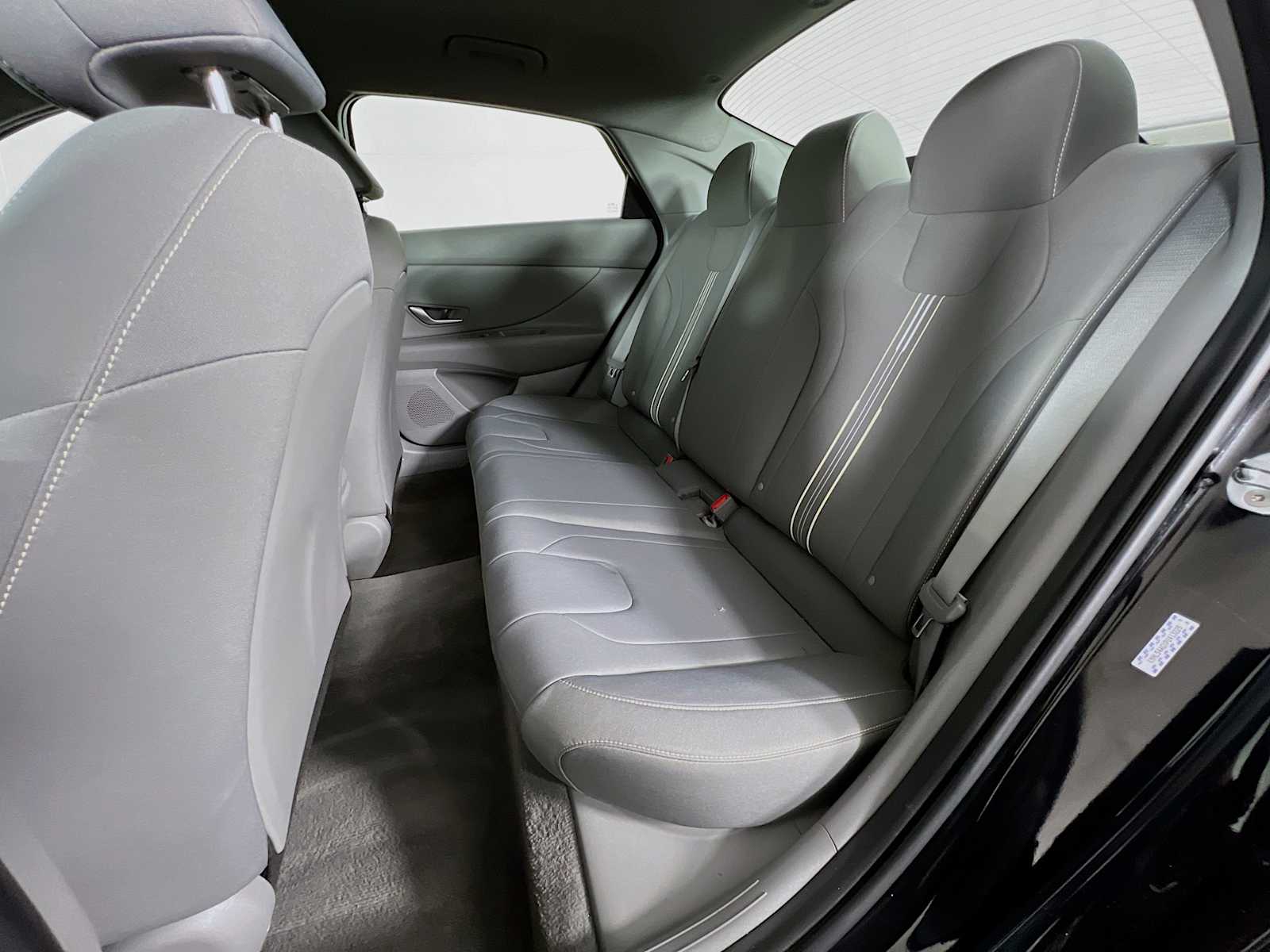 2023 Hyundai Elantra SEL - Photo 25
