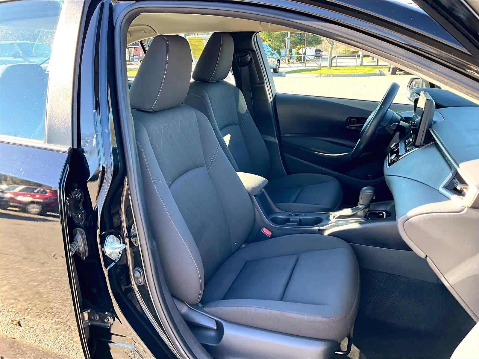 2023 Toyota Corolla LE - Photo 11