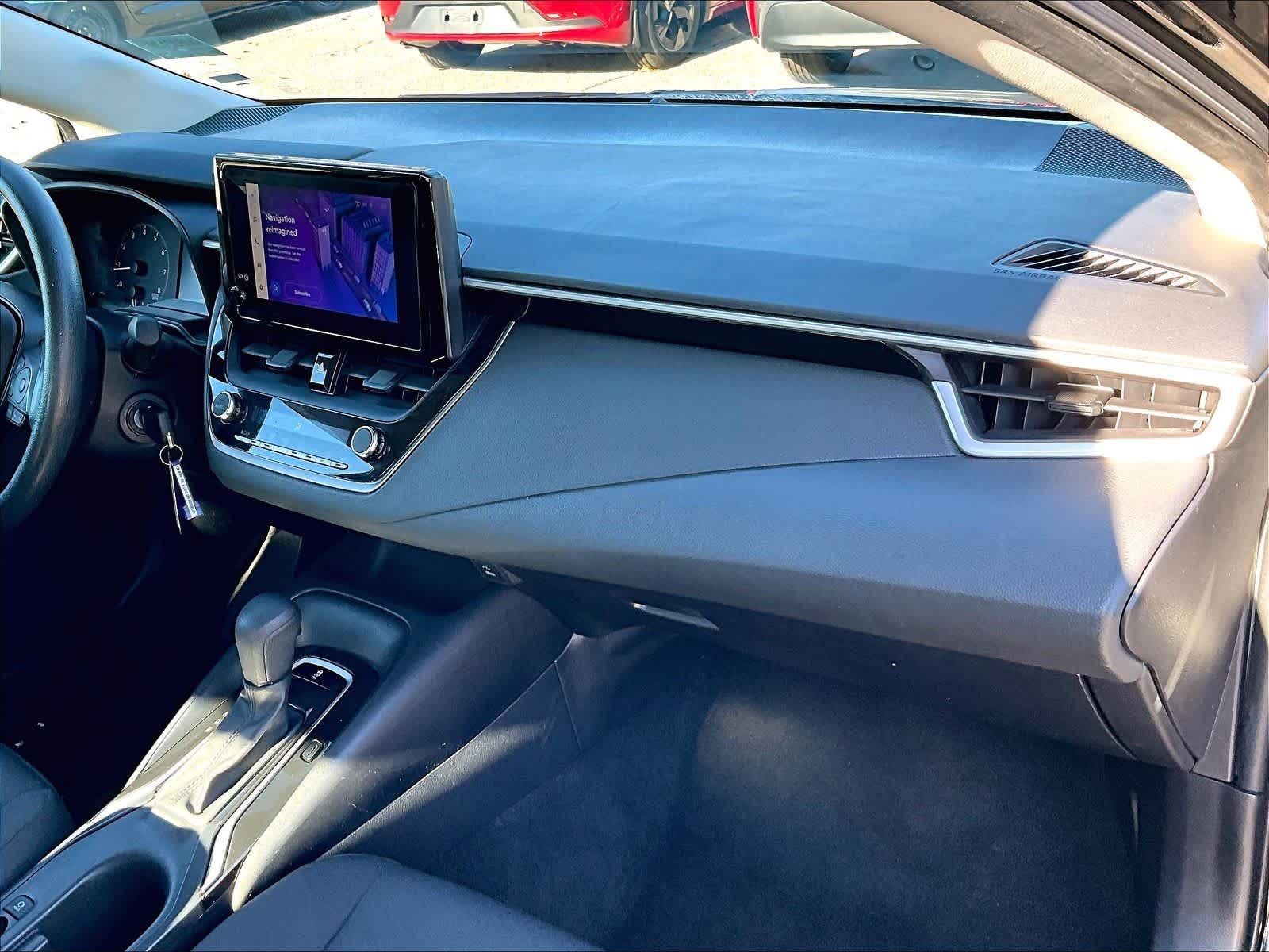 2023 Toyota Corolla LE - Photo 14