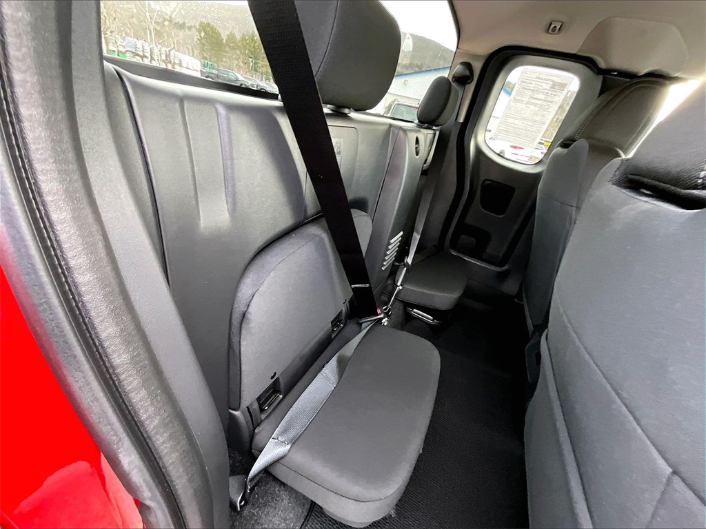 2025 Nissan Frontier SV King Cab - Photo 16