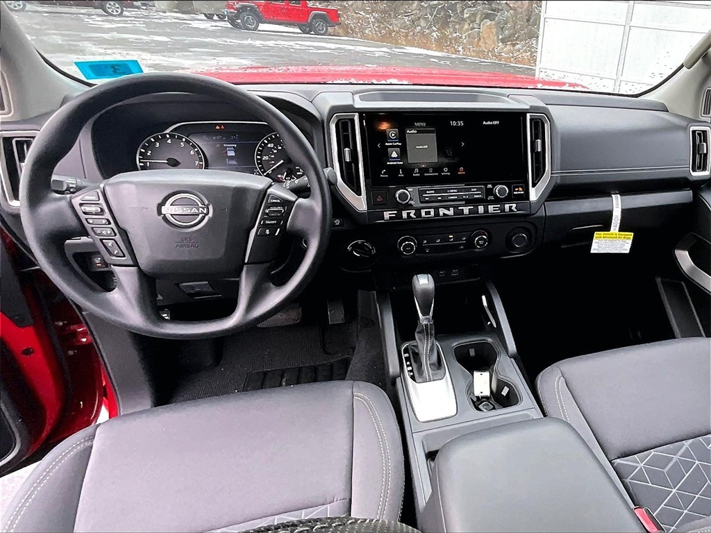 2025 Nissan Frontier SV King Cab - Photo 21