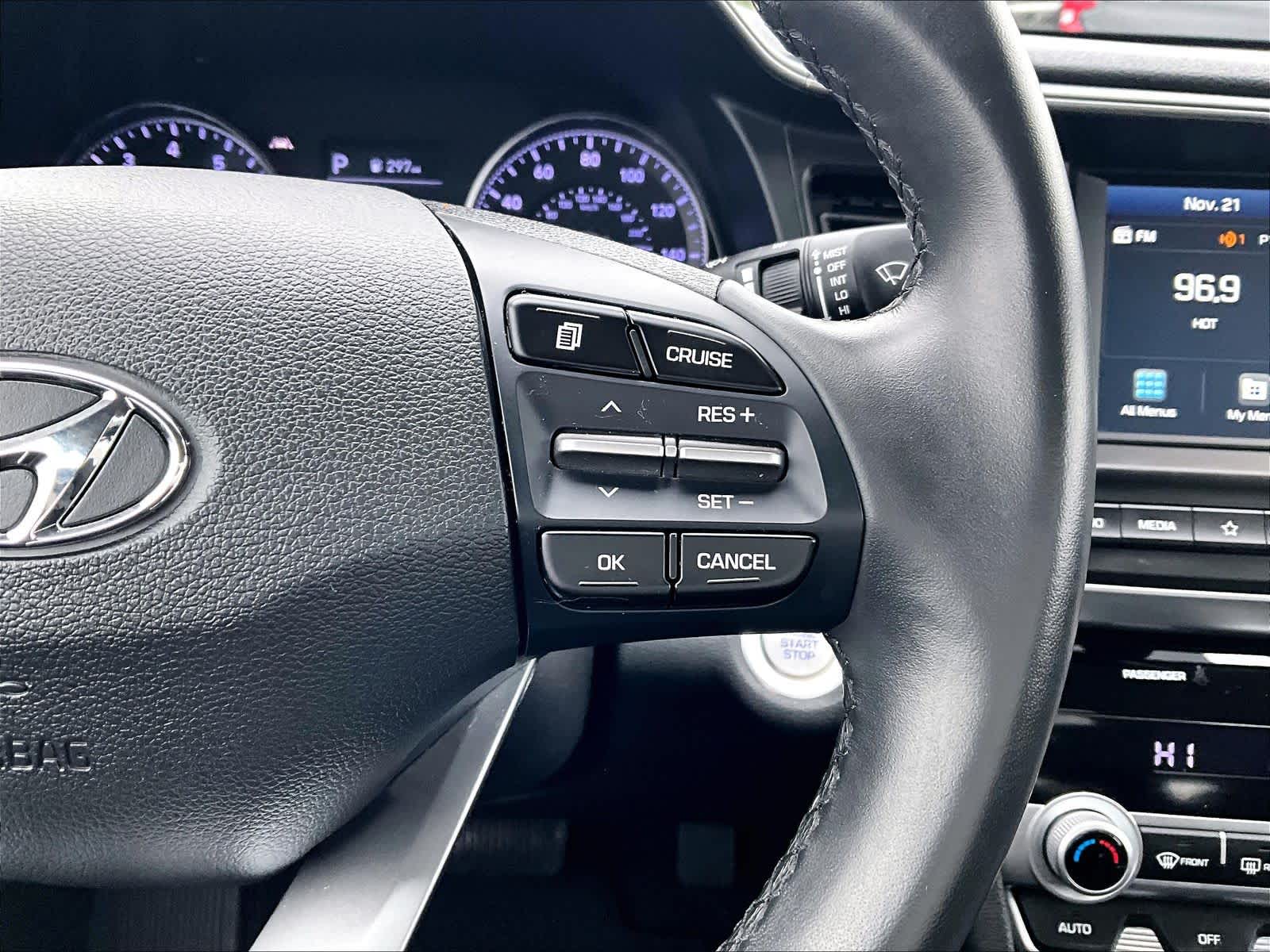 2020 Hyundai Elantra Value Edition - Photo 24