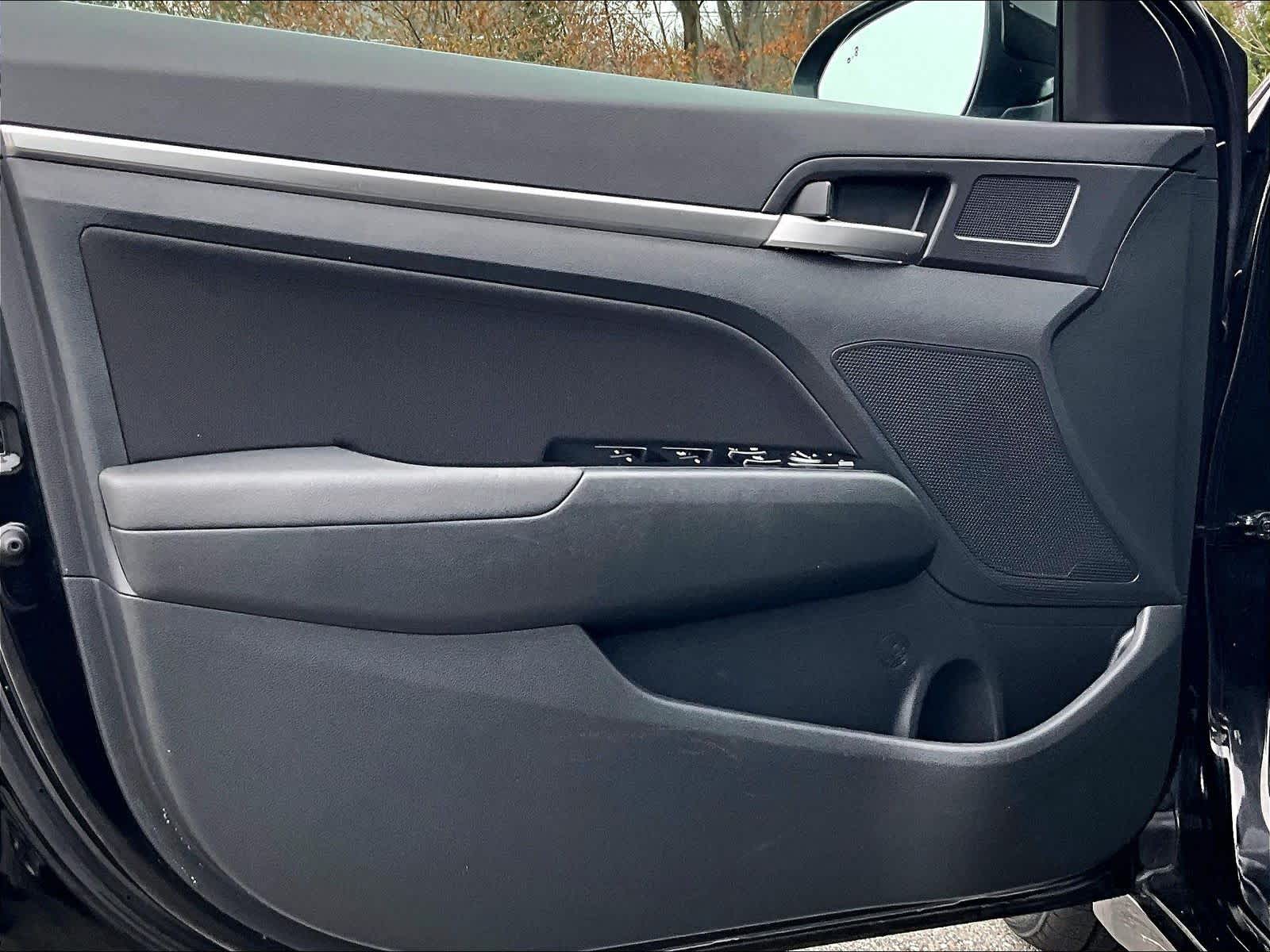 2020 Hyundai Elantra Value Edition - Photo 9