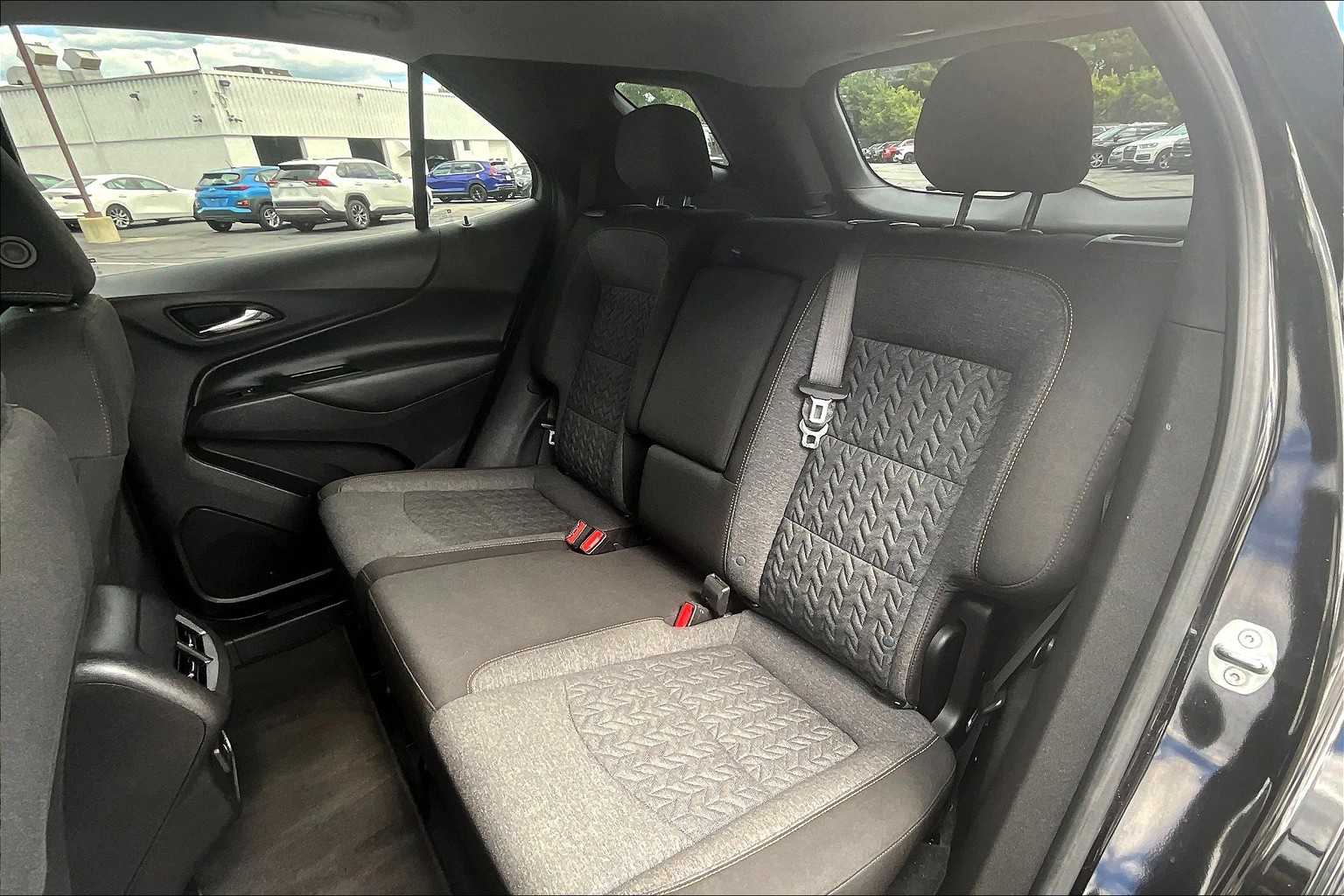 2022 Chevrolet Equinox LT - Photo 14