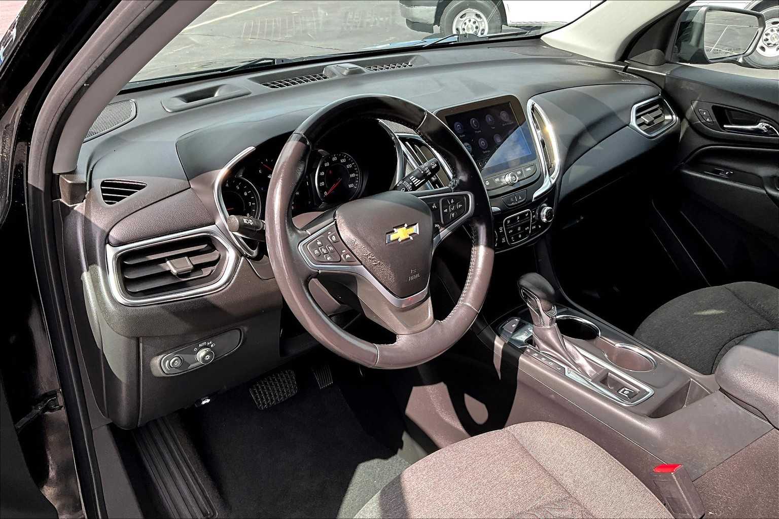2022 Chevrolet Equinox LT - Photo 8