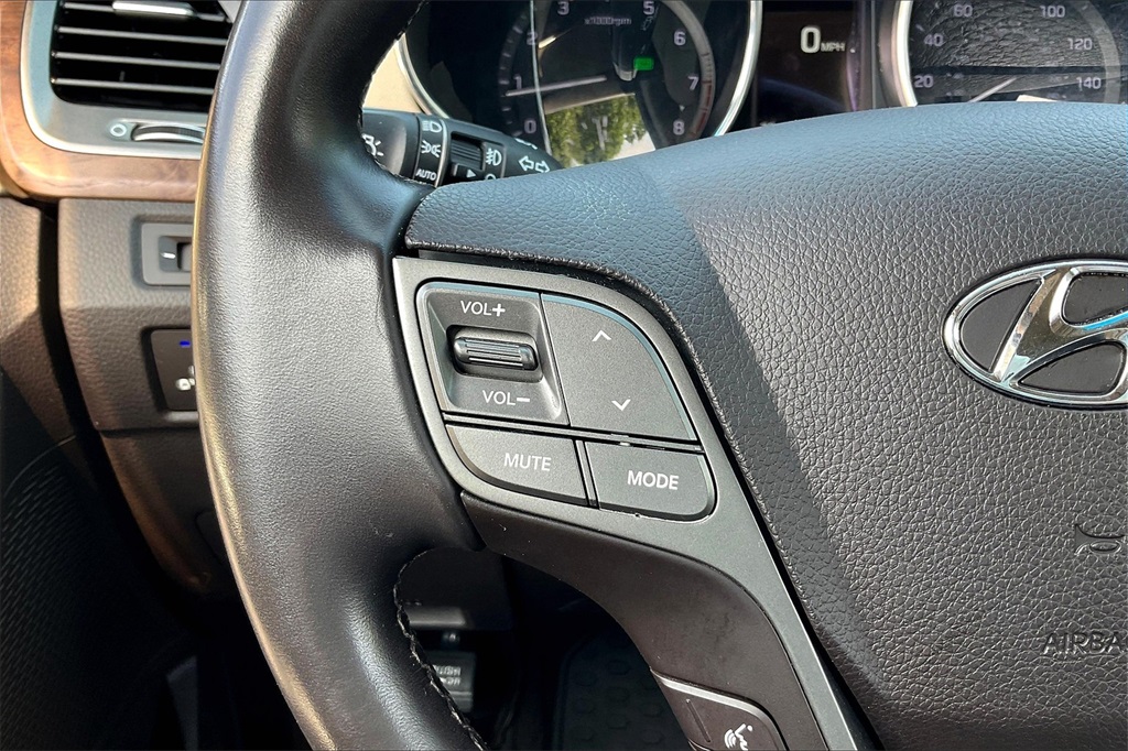 2018 Hyundai Santa Fe Limited Ultimate - Photo 23