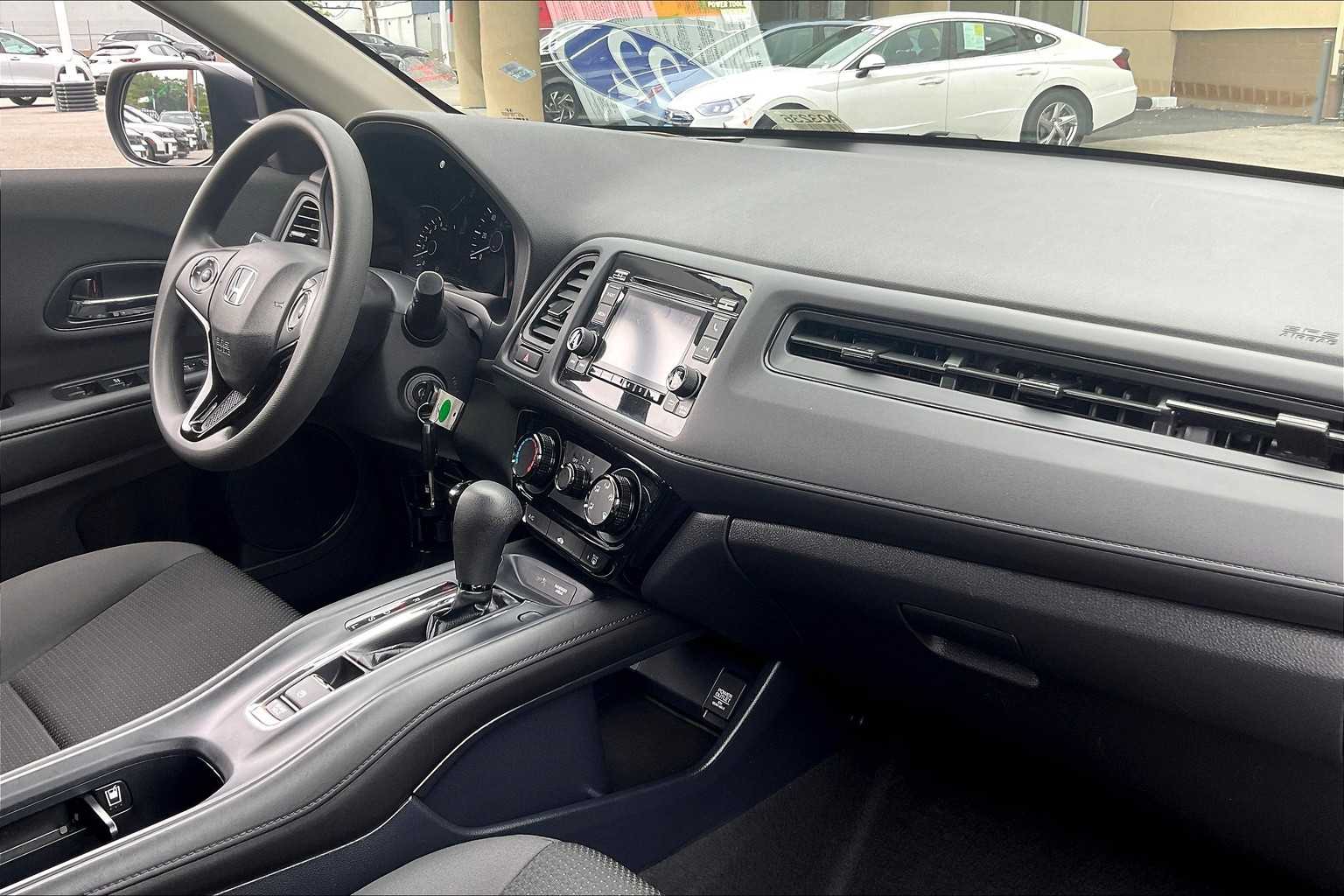 2022 Honda HR-V LX - Photo 14