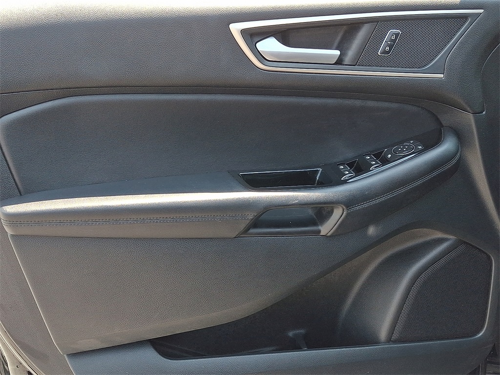 2018 Ford Edge SEL - Photo 12